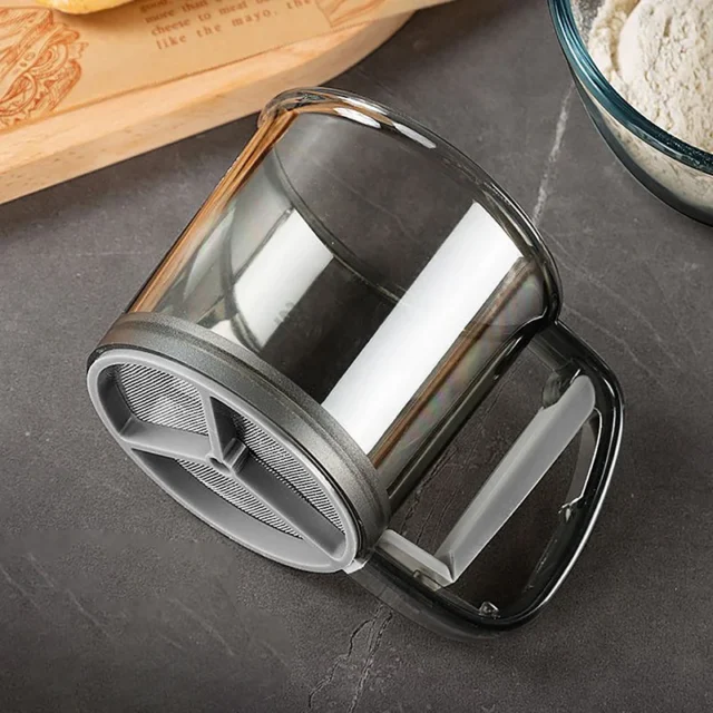 Compact Handheld Flour Sieve Semi Automatic Function Baking Powder Shaker