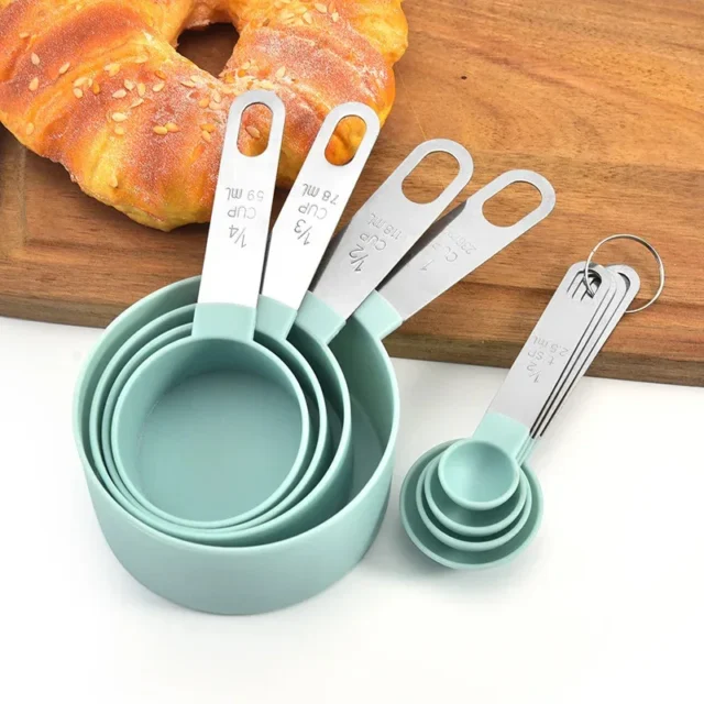 4/ /Set Plastic Multi Purpose Measuring Cup Spoon Stainless Steel Handle